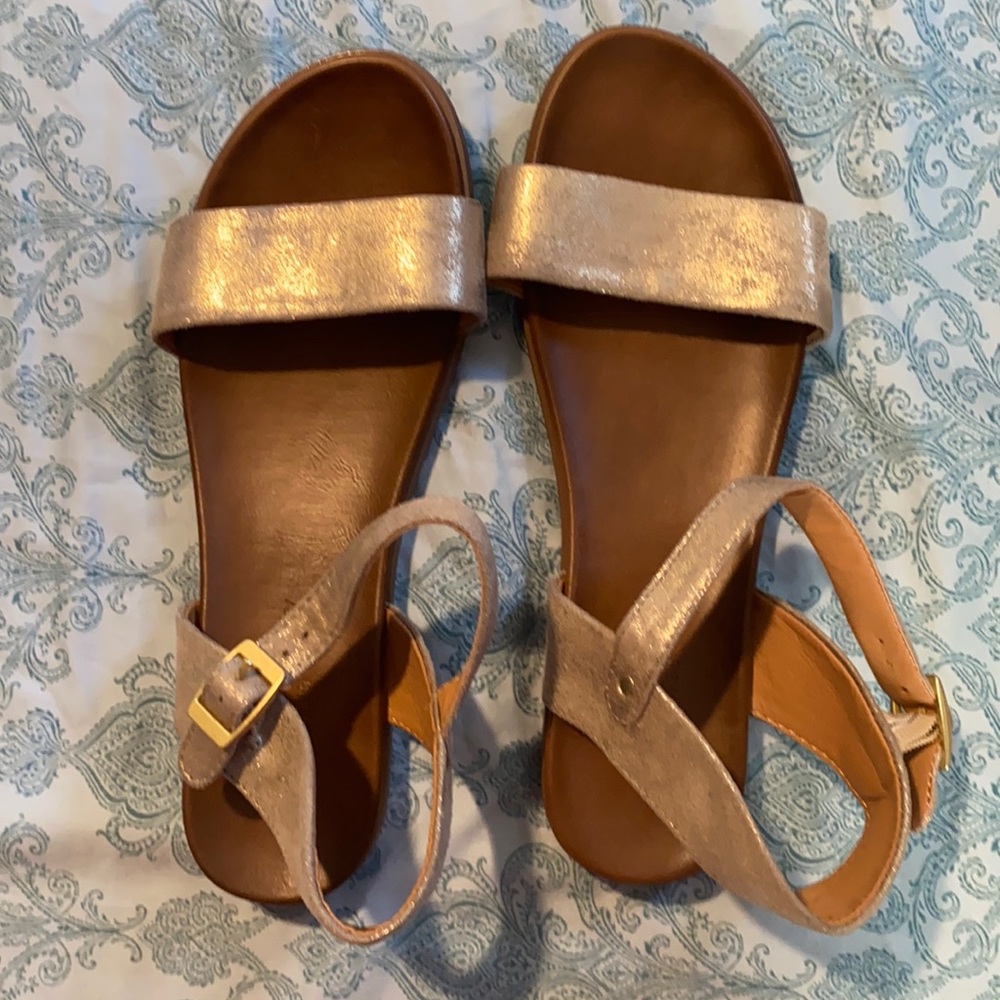 NEW , Never Worn tags Strappy Golden sandals